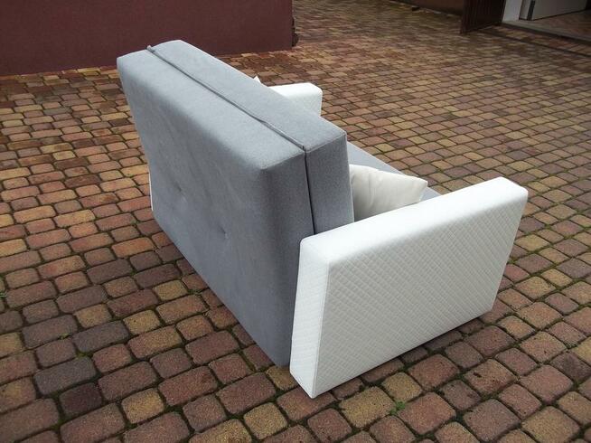 Sofka/wygodna powierzchnia spania/pojemnik - producent