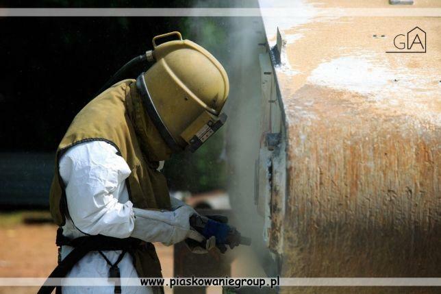 Piaskowanie konstrukcji stalowych cegły szkiełkowanie