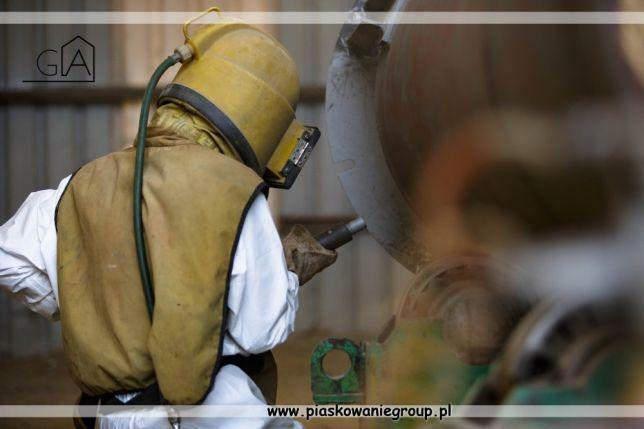 Piaskowanie konstrukcji stalowych cegły szkiełkowanie