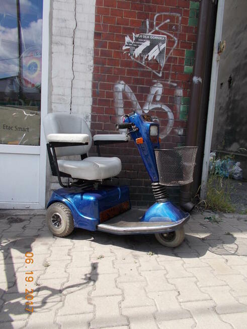 Skuter elektryczny dla osoby starszej lub niepełnosprawnej P