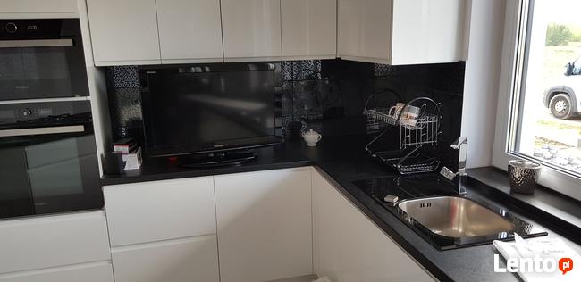 Meble na Wymiar - kuchnie, szafy, garderoby i inne