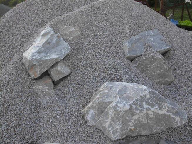 Kamien ogrodowy, grys