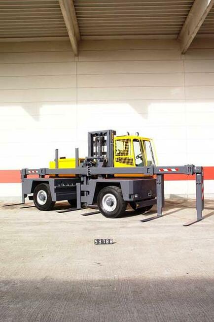 Boczny wózek widłowy Lancer Diesel platforma 1400 mm baumann