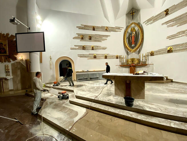 Renowacja posadzek szlifowanie polerowanie marmur granit