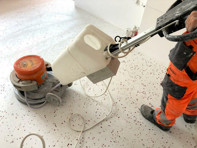 Renowacja posadzek szlifowanie polerowanie marmur granit