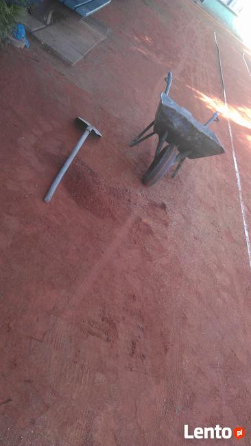 BUDOWA KORTOW TENISOWYCH Z PASJĄ