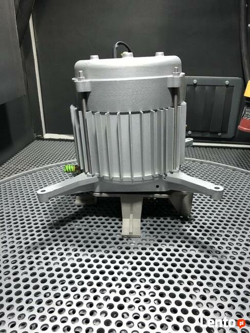 Piaskowanie, szkiełkowanie, śrutowanie.