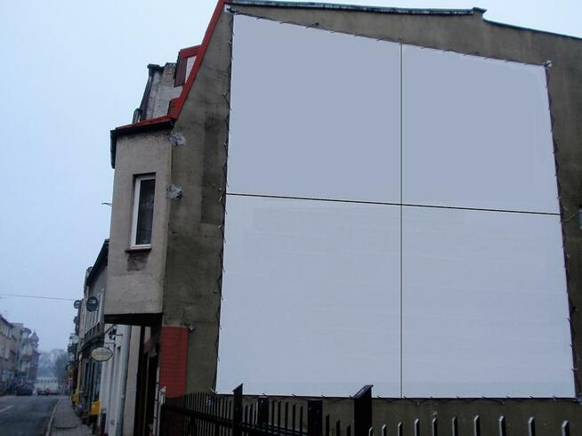 BANER REKLAMOWY W CENTRUM MIASTA