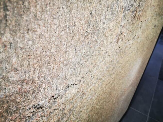 Fornir kamienny Golden - złota elegancja / STONELAND