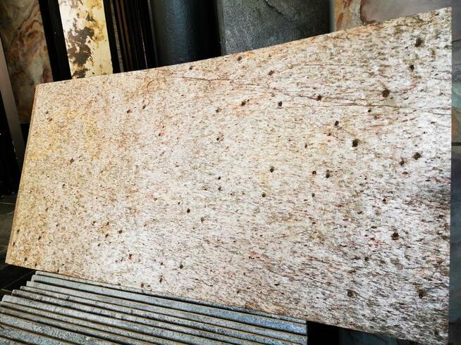 Fornir kamienny Golden - złota elegancja / STONELAND