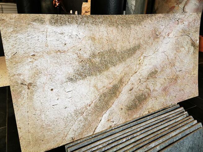 Fornir kamienny Golden - złota elegancja / STONELAND