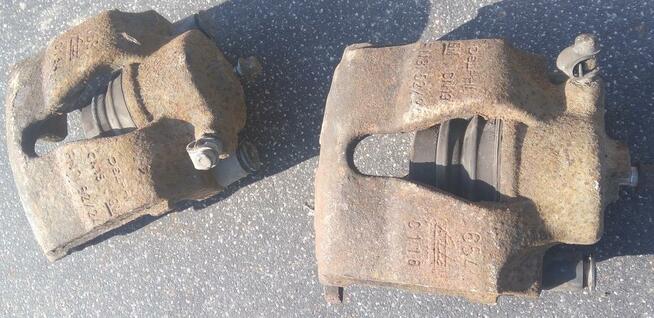 zacisk hamulcowy prawy/lewy przód ASTRA G