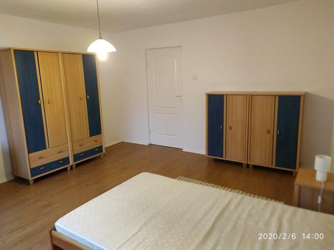 Czyste, jasne mieszkanie na Loefflera.