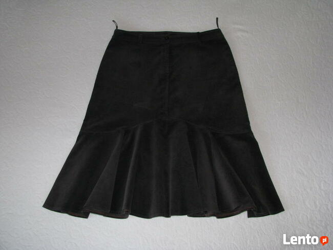 Sztruksowa spódnica z kloszem, kloszowana, brąz, rozm. 44