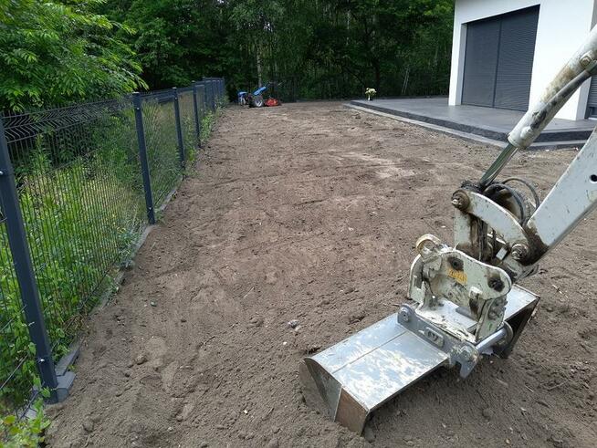 Usługi minikoparka Rybnik Knurów Żory Orzesze Gliwice Suszec