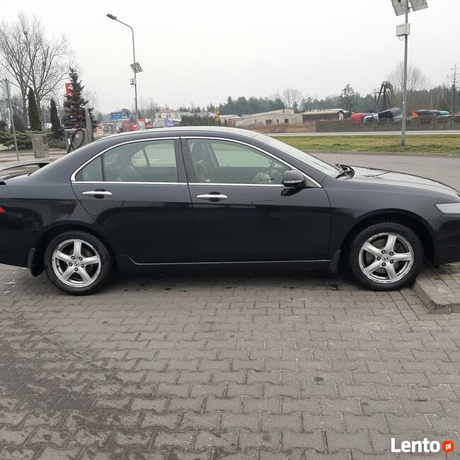 Sprzedam Hondę Accord 2004r salon Polska