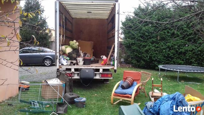 Wywóz zbędnych mebli Opróżnianie mieszkań strychów piwnic.