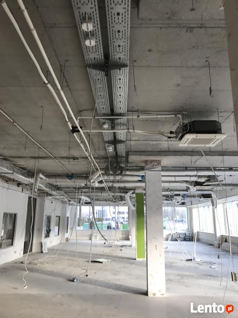 Wykończenia wnętrz-Remonty