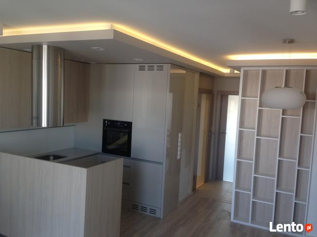 Wykończenia wnętrz-Remonty