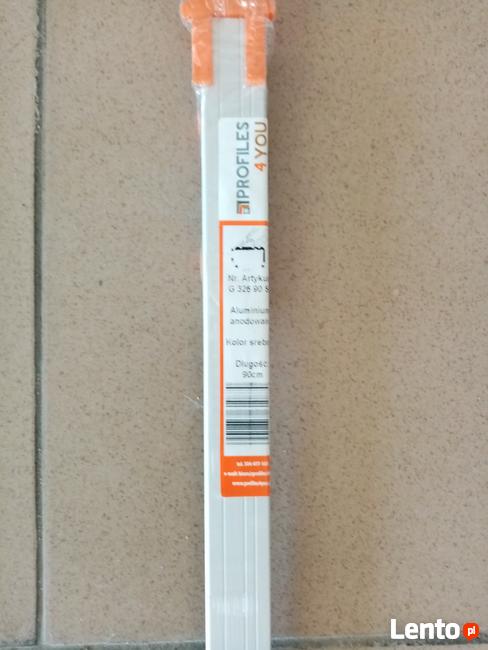 Kątowniki schodowe, profile - kolor srebrny