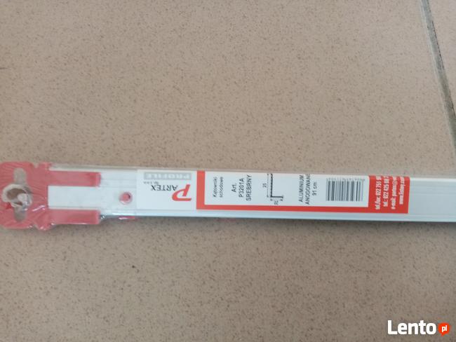 Kątowniki schodowe, profile - kolor srebrny