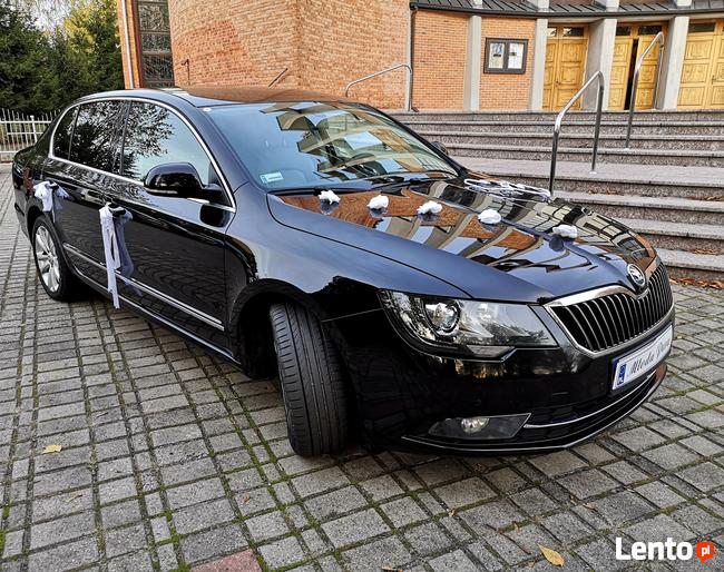 Auto do wypożyczenia z kierowcą, na sluby wesela, Skoda