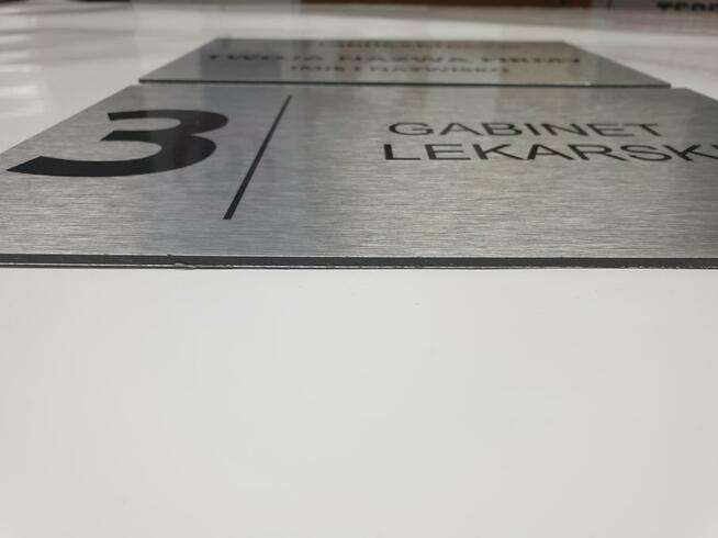 Tabliczka Znak stelaż Parking twoja treść ALUMINIUM STELAŻ