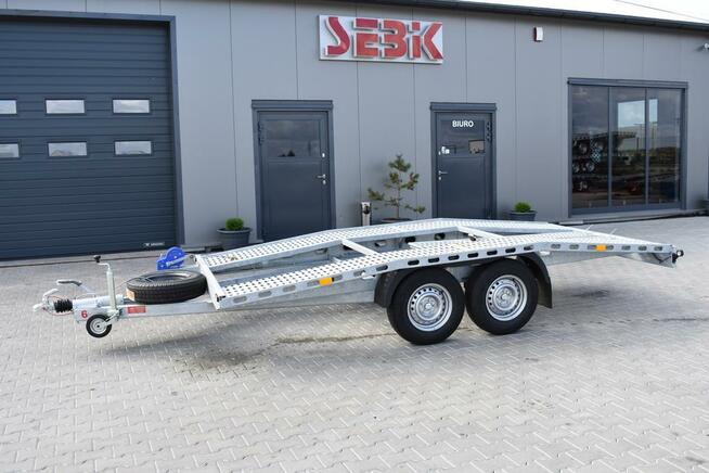 Sprzedajemy przyczepy i lawety.