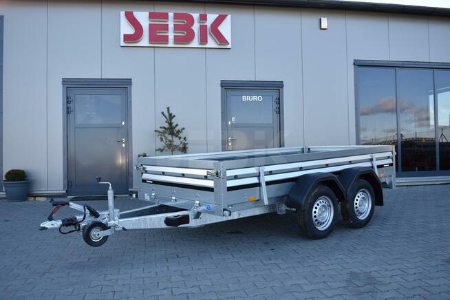 Sprzedajemy przyczepy i lawety.