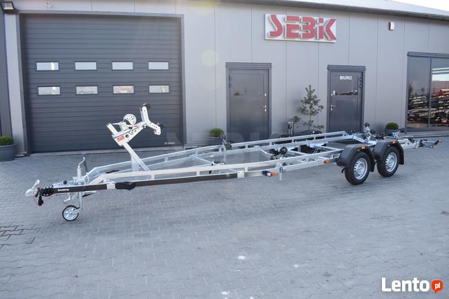 Sprzedajemy przyczepy i lawety.