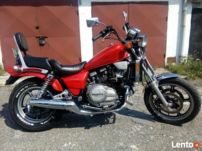 HONDA VF 700 Magna Bardzo ładny stan !!