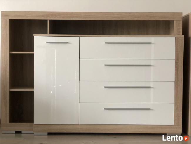 Biała komoda z Agata Meble