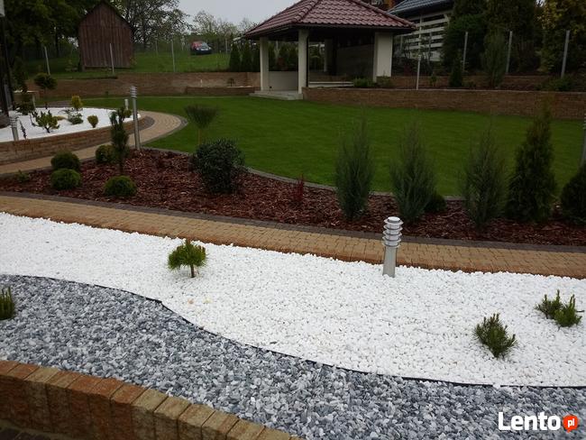 Zakładanie trawników, automatyczne nawadnianie, wertykulacja