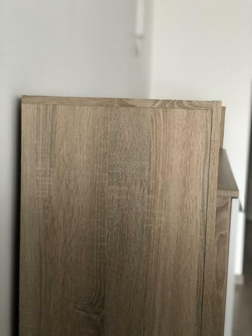 Biała komoda z Agata Meble