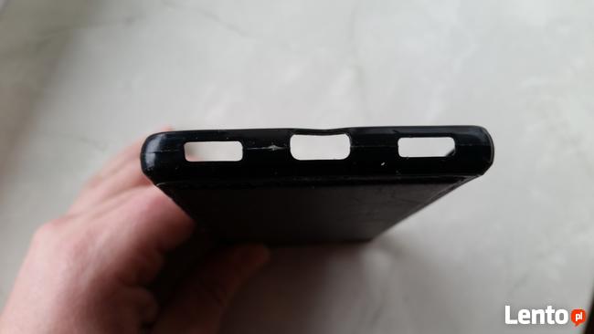 Sprzedam wysokiej jakości uniwersalne etui na smartfona, roz