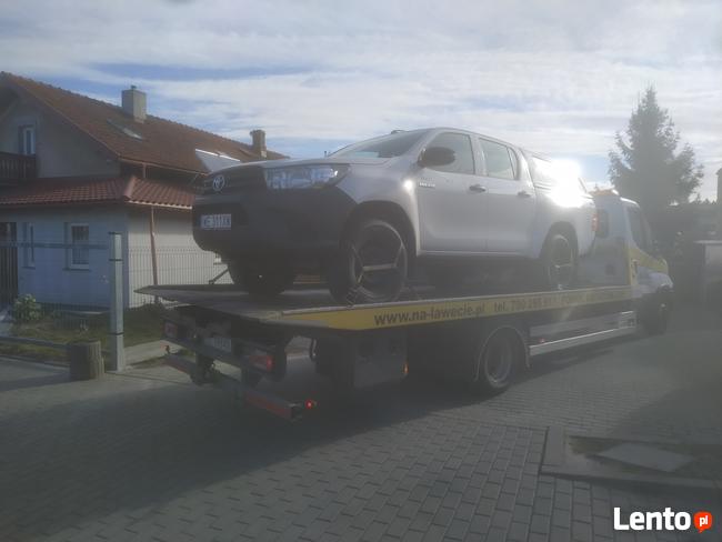 Pomoc drogowa Stalowa Wola Laweta Holowanie