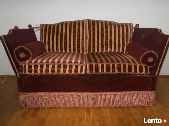 Sofa- 100 letnia- szuka nowego domu