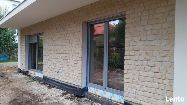 Jaki kolor elewacji do czerwonego dachu