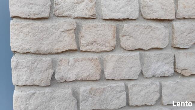 Jaki kolor elewacji do czerwonego dachu