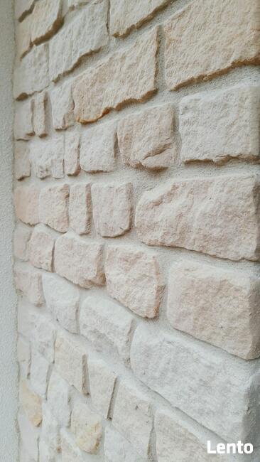 Jaki kolor elewacji do czerwonego dachu