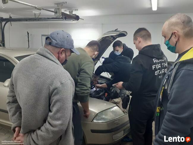 Technik Pojazdów Samochodowych = Technik Mechanik