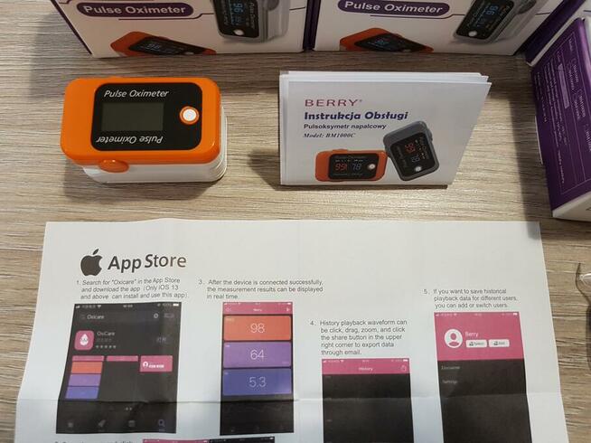 Pulsoksymetr napalcowy medyczny Berry BM1000C z funkcją blue