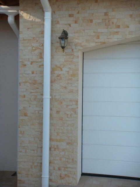 Kamień dekoracyjny ozdobny elewacyjny płytki łupek jaskółka