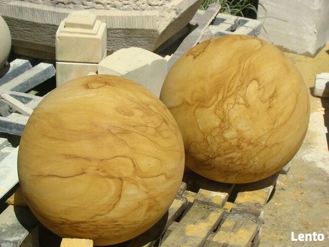 Kule z kamienia naturalnego - piaskowiec