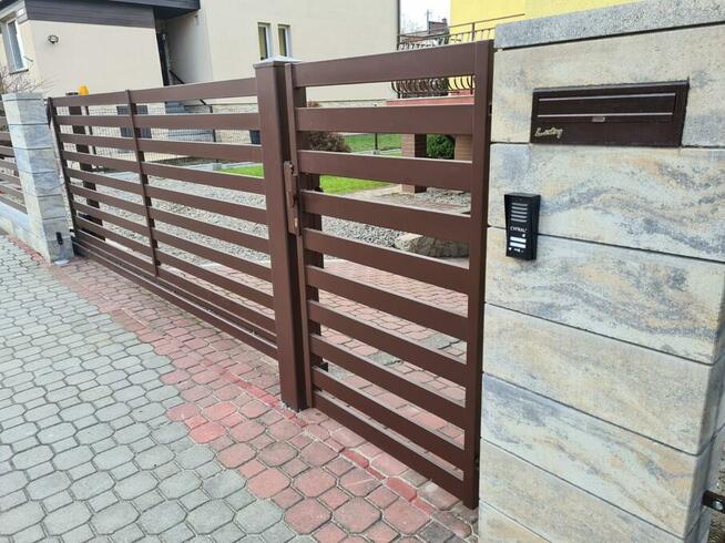 Bramy i ogrodzenia na zamówienie: dualtech