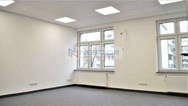 NOWY LOKAL BIUROWY 32 M2 ŚCISŁE CENTRUM