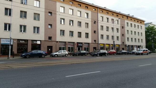 Bezinwazyjne osuszanie budynków oraz wynajem osuszaczy