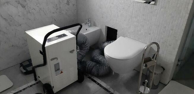 Bezinwazyjne osuszanie budynków oraz wynajem osuszaczy