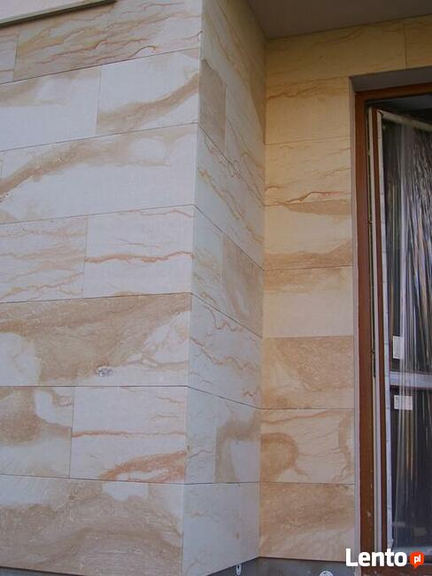 Płyty z kamienia na dworek pałac dom ściany