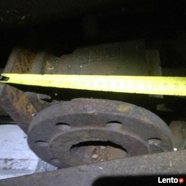 Słupy rury na tablicę ogłoszeniową 3.5 i 4.5m wysokie okazja